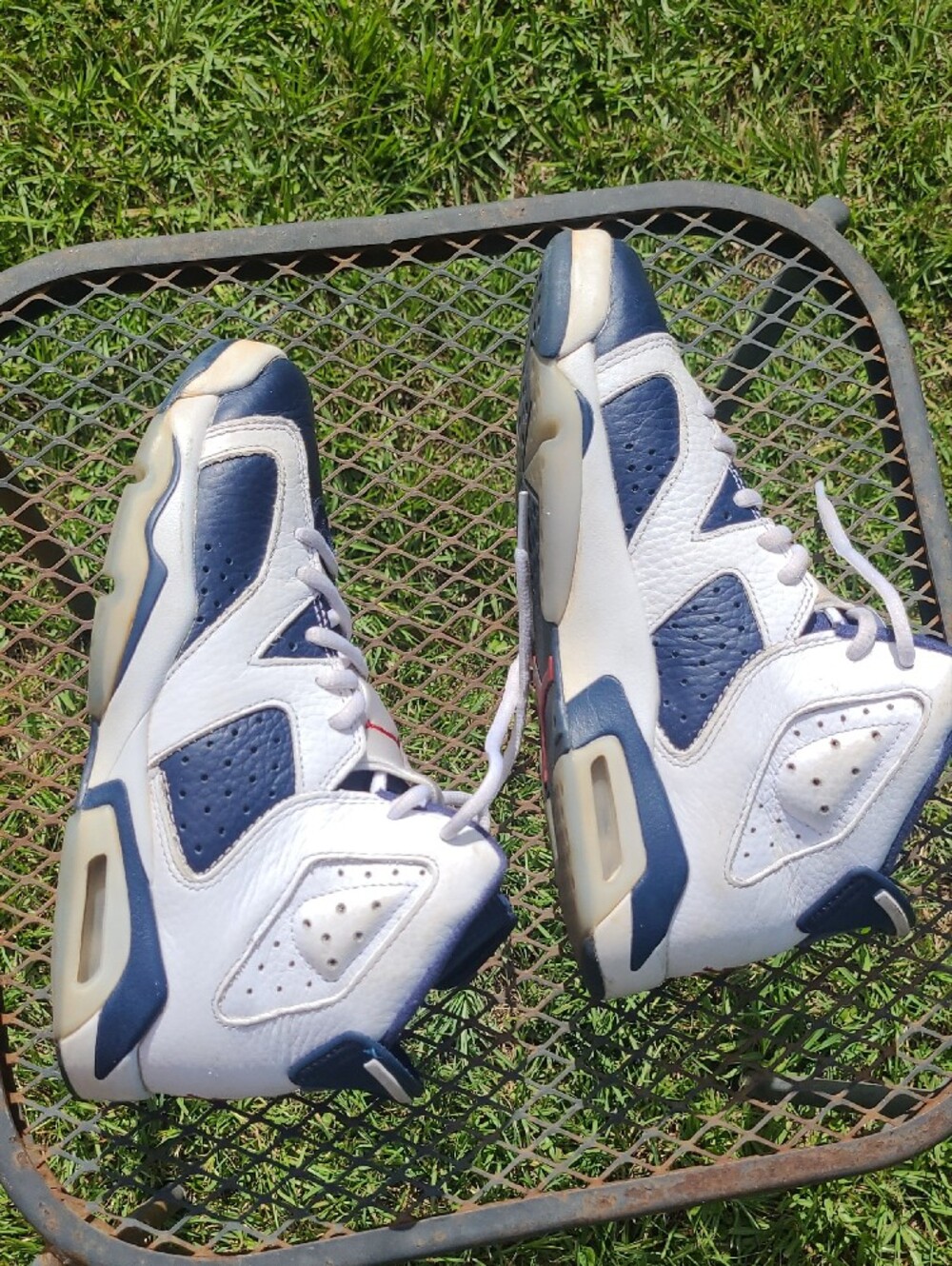 Air Jordan 6 Retro 2024 Olympic Kids Size 5.5y - Picture 7 of 12